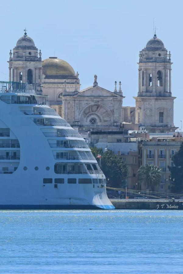 Apartamento Loft Puerto De Gades Cádiz Exteriör bild